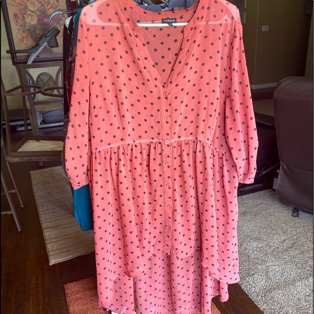 Torrid Plus size 2x Rose Pink/Black Hi-Low